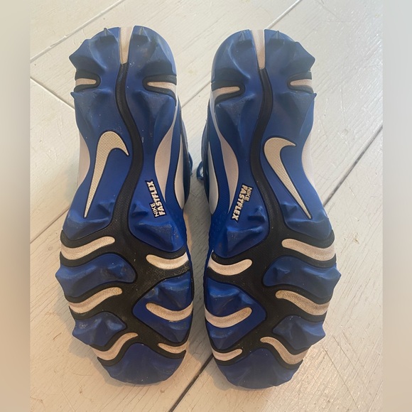 Nike fast flex trout cleats (baseball or football) used for one season. Size 8 - Picture 6 of 9